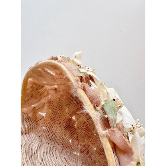 Vintage PASADENA Ivory Faux Floral Taupe Satin Petal Beehive Hat - Picture 13 of 16